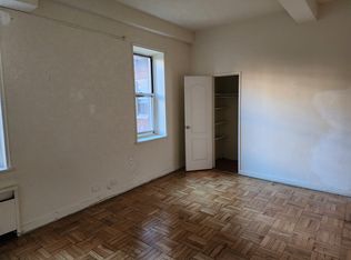7281 113th St #W17, Flushing, NY 11375