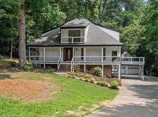 409 SE Maynard Rd, Cary, NC 27511