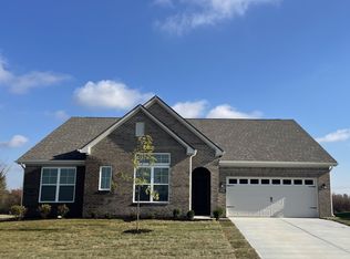 9795 Creekside Cir, McCordsville, IN 46055