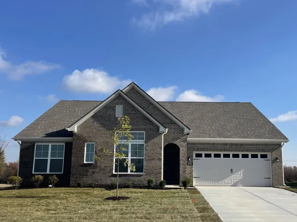9795 Creekside Cir, McCordsville, IN 46055
