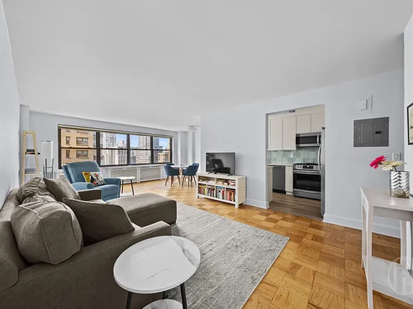 205 West End Avenue image 1 of 13