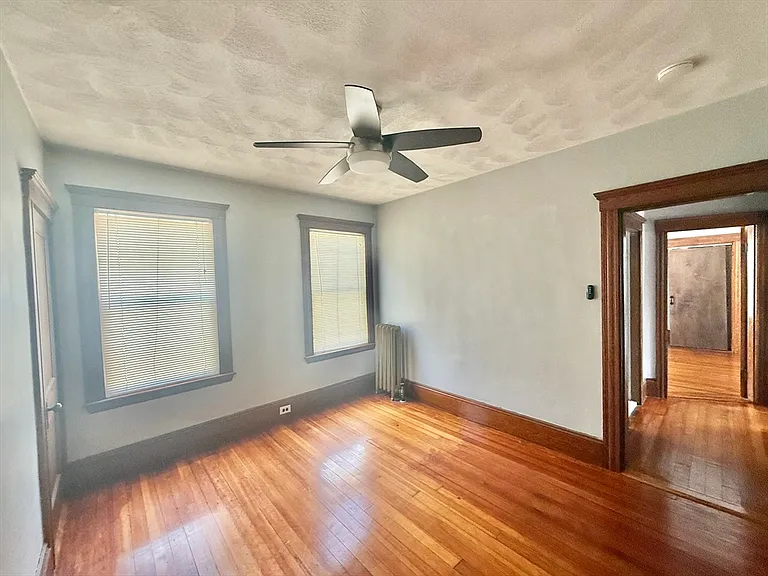 39 Dunbar Ave #1 — Photo 27