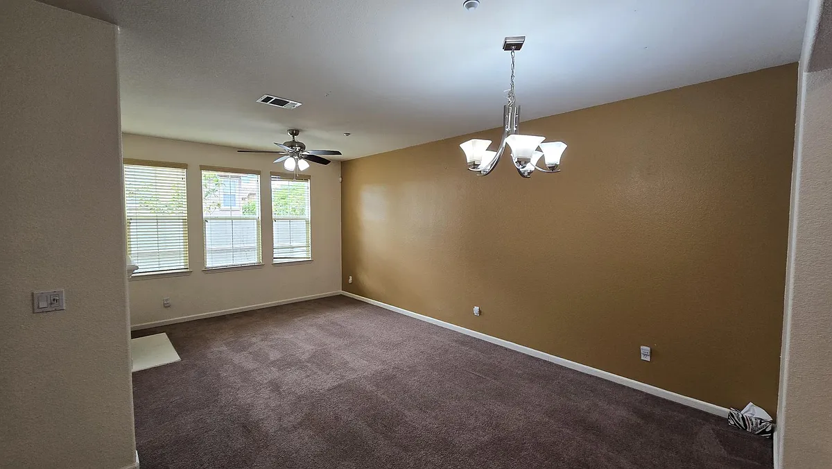 Building Photo - 5066 Fioli Loop