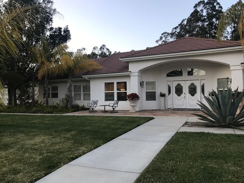 1st image of 1291 Foxenwood Dr