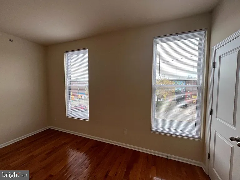 1516 W Diamond St #C — Photo 13