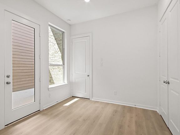 7th image of this home