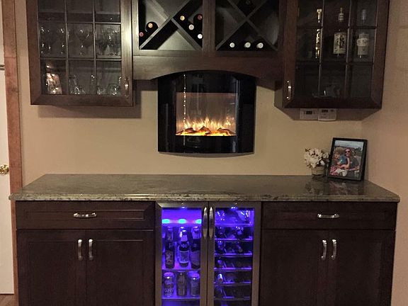 Bar with wine/beer fridge