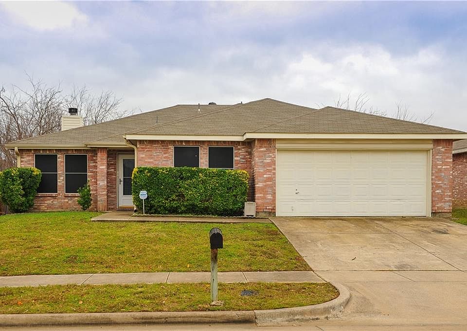 1st image of 1608 Green Hill Dr
