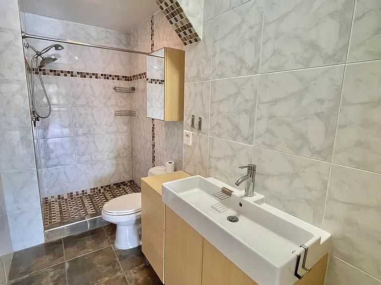 2297 SW 15th St #122 — Photo 21