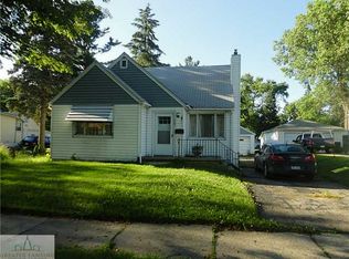 303 E Hodge Ave, Lansing, MI