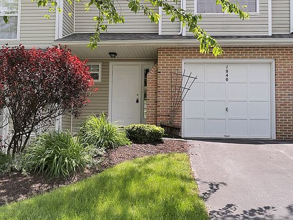 3rd image of 1940 Daybreak Cir
