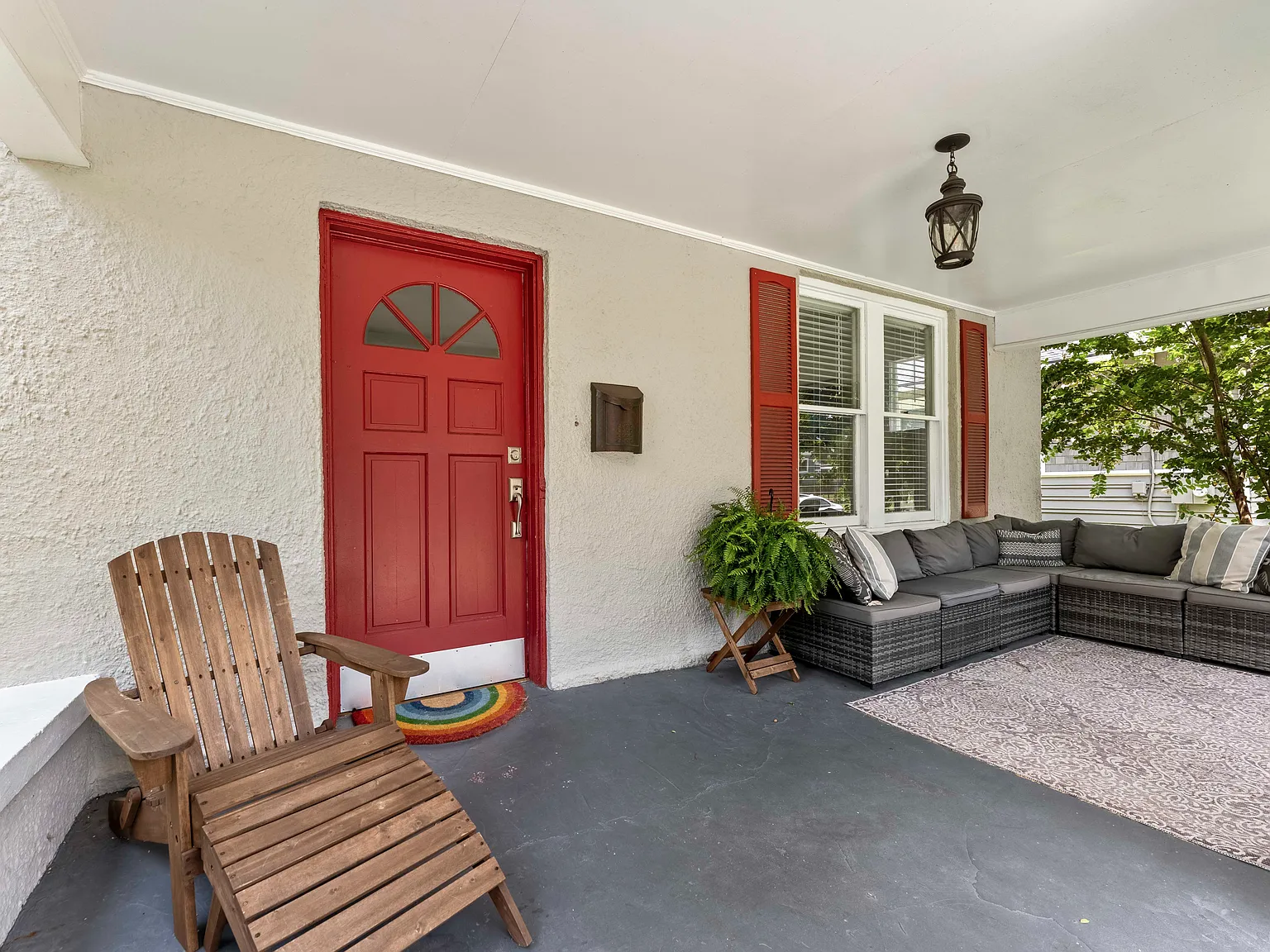 3 bed, 2110 sqft, $3,200 — Photo 3