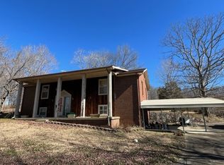 1194 Westfield Rd, Dickson, TN 37055