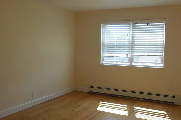 Rented by Horowitz Real Estate | media 29