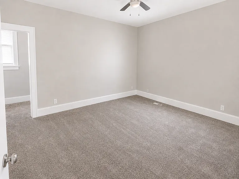 905 Southwest Blvd — Photo 6