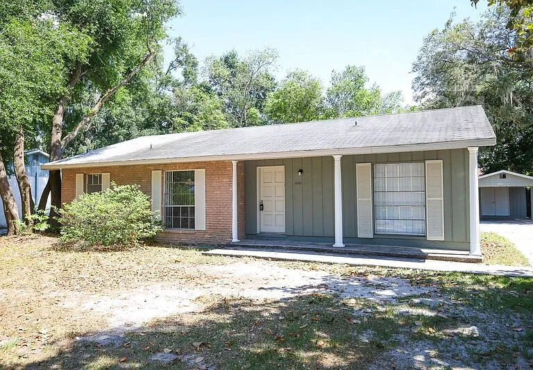 4006 Luan Dr — Photo 2