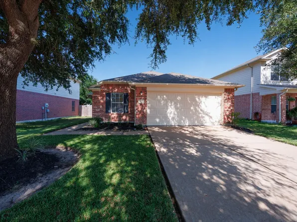 6622 Stonecross Creek Ln, Katy, TX 77449