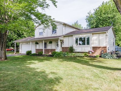 131 Cindy Ln, Rochester, NY, 14626