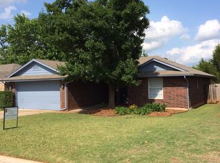 17008 Valley Ln, Edmond, OK 73012
