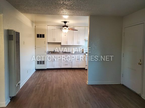 3rd image of 1006 Circuit Dr #A1