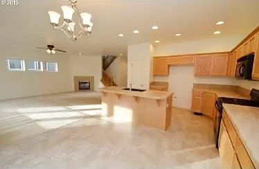 3rd image of 150 NE 57th Ave
