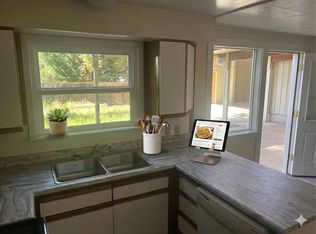 731 Walker Ave, Ashland, OR 97520
