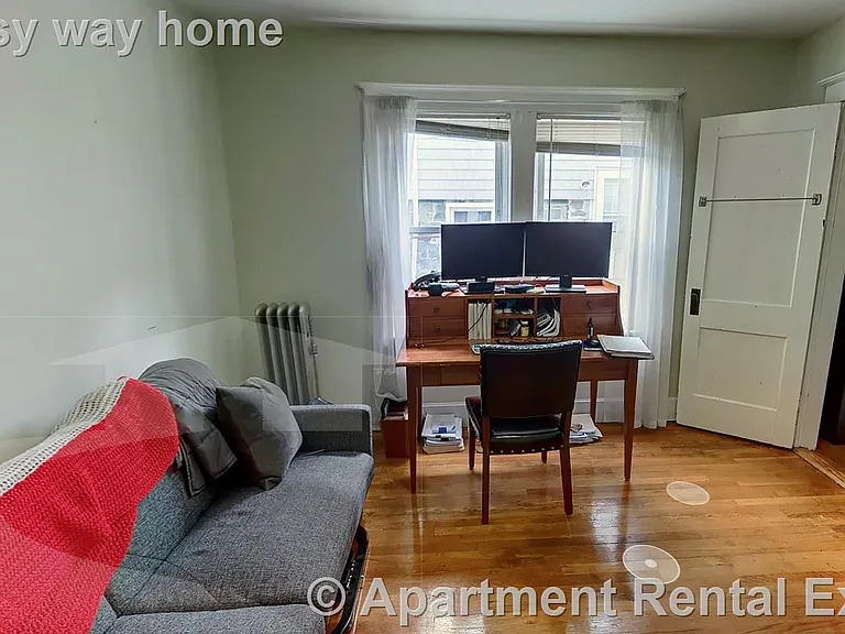 18 Bond St #2 — Photo 12