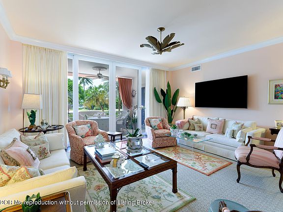 3rd image of 315 S Lake Dr #2F