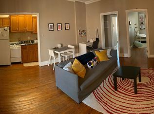1536 Pine St #3F, Philadelphia, PA 19102