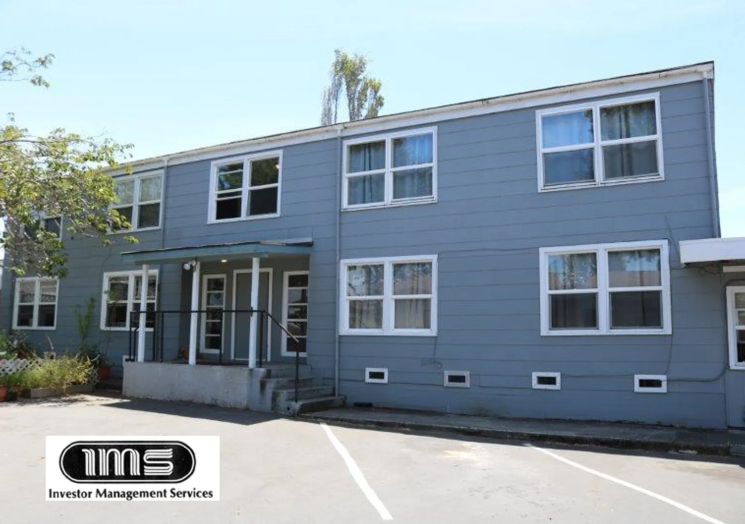 Williams ST Complex — Photo 1