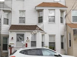 6017 59th Ave, Maspeth, NY 11378