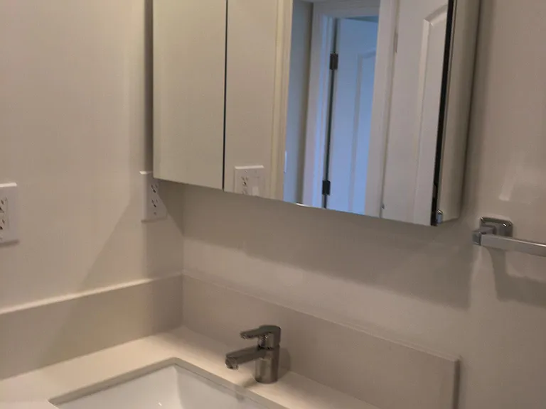 119 Franklin Ave #1 — Photo 16