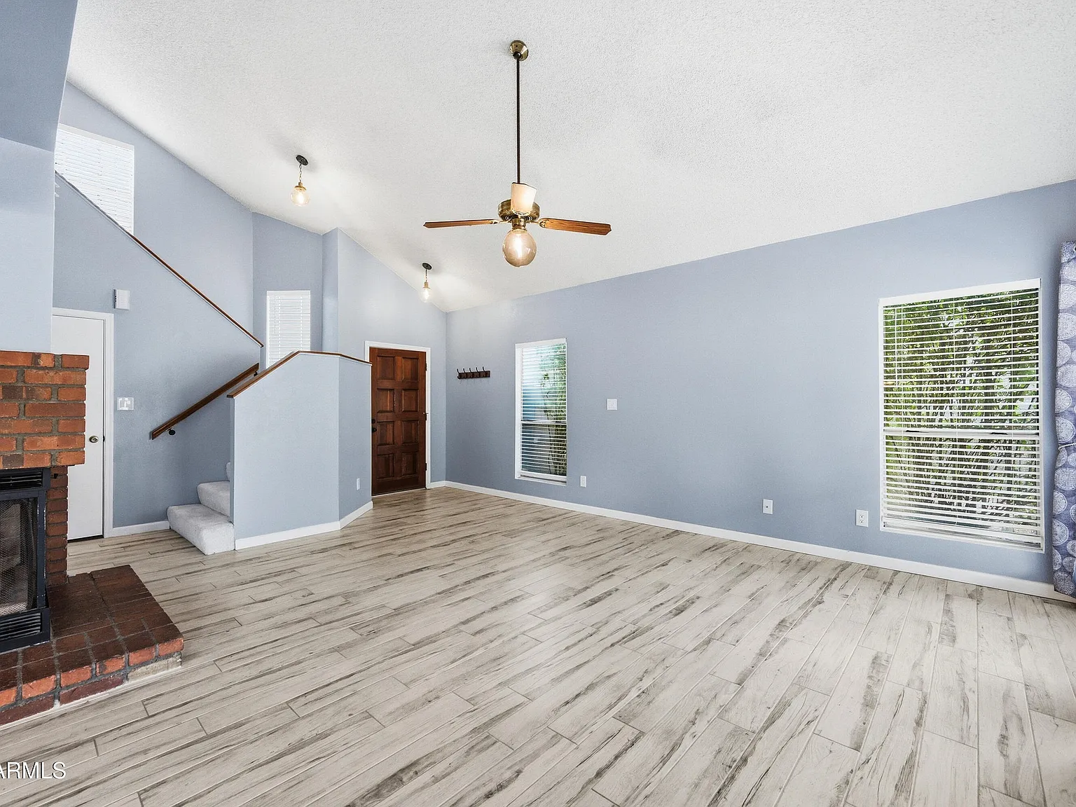 2 bed, 2.0 bath, 1356 sqft, $2,300 — Photo 4