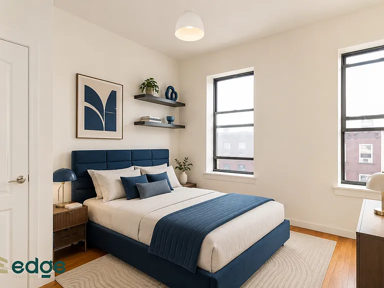 591 Franklin Ave #4 — Photo 3