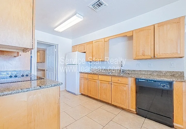 532 W Dublin St — Photo 3