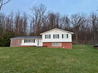 9470 Mennonite Rd, Wadsworth, OH 44281