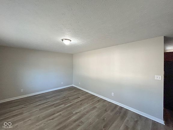 5th image of 3417 Summerfield Dr
