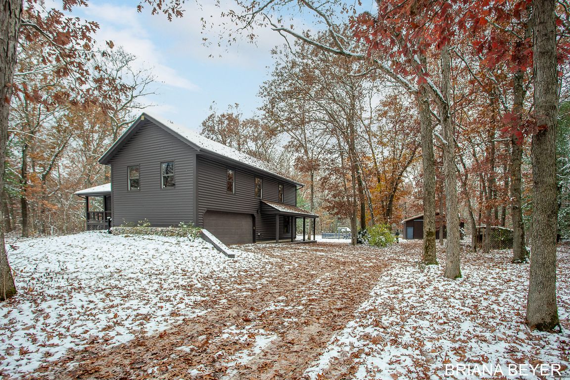 next background image