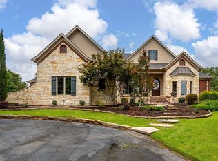 2190 Blackberry Ln, Conway, AR 72034