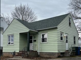 105 Southview Ter, Rochester, NY 14620