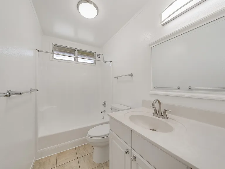 98-504 Kamahao Pl #B-1 — Photo 3