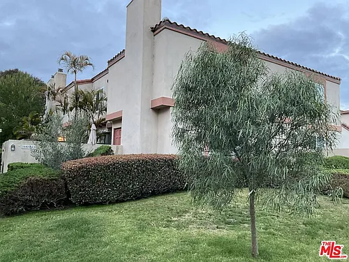 3428 Del Amo Blvd Photo 1