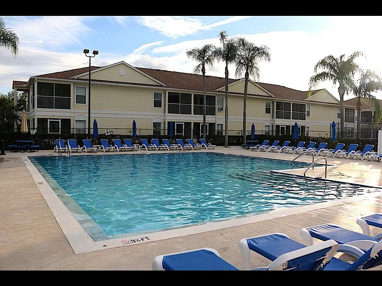 8852 Grand Palms Cir #A — Photo 4