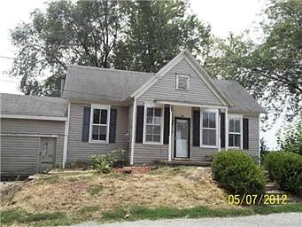 1st image of 118 W Pine St