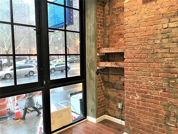 3rd image of 223 Madison St APT 1