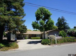 978 Kenston Dr, Clayton, CA