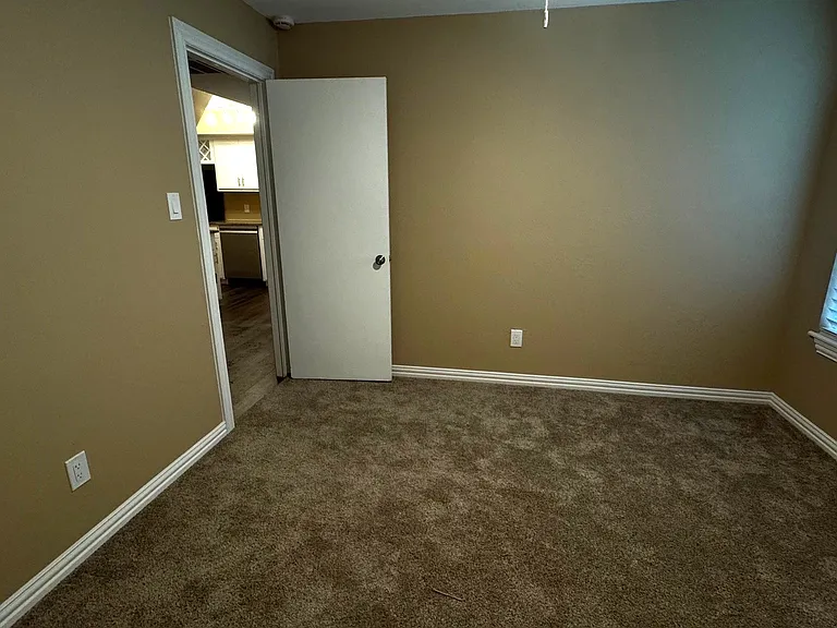2314 Bamboo Dr #I105 — Photo 15