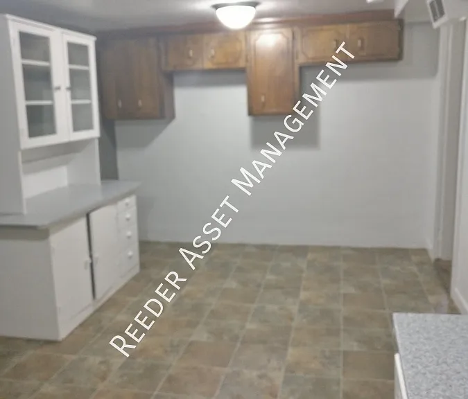 571 Boulevard St #2 — Photo 1