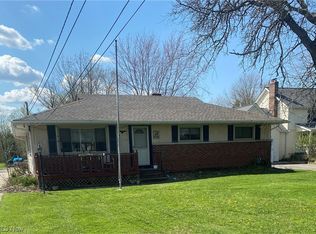 9594 Webster Rd, Strongsville, OH 44136