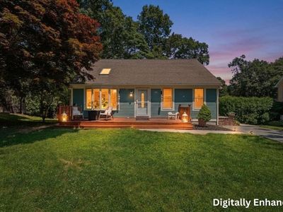 66 Rosewood Ter, Dartmouth, MA, 02747
